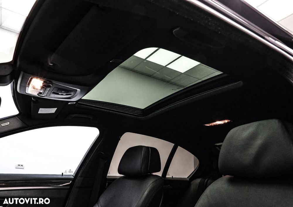 BMW Seria 5 530d AT - 8