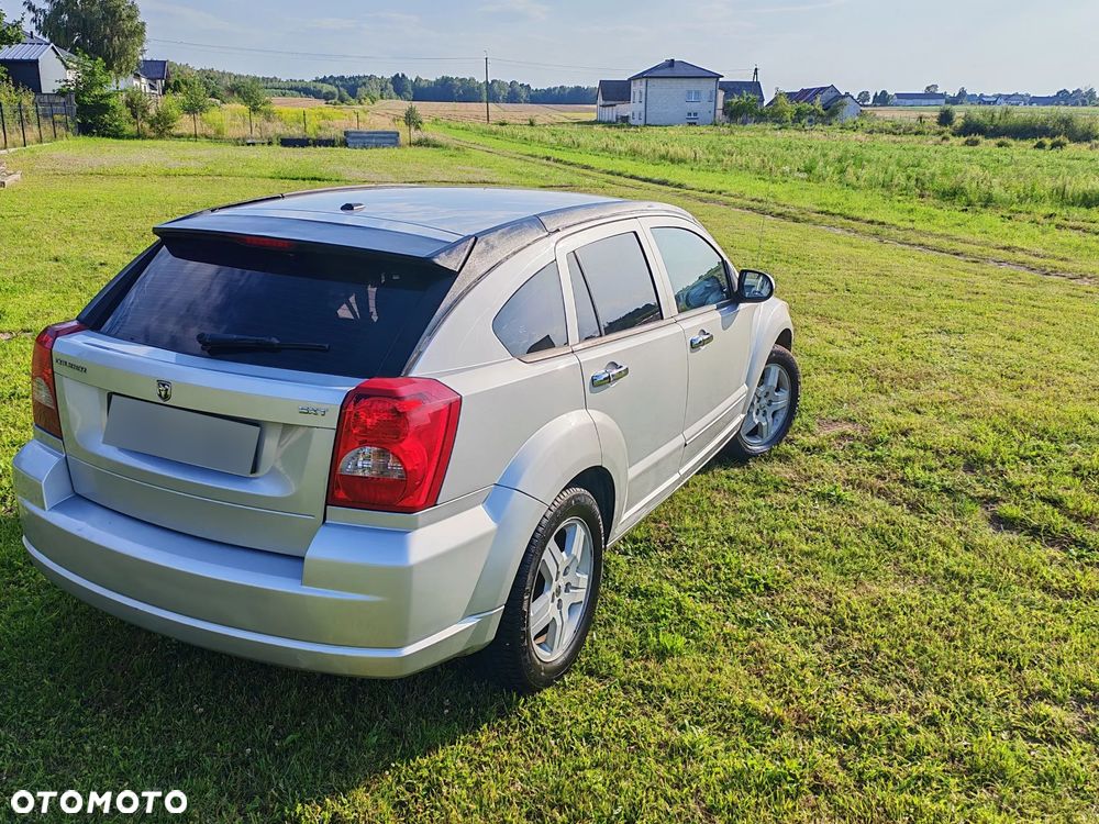 Dodge Caliber - 8