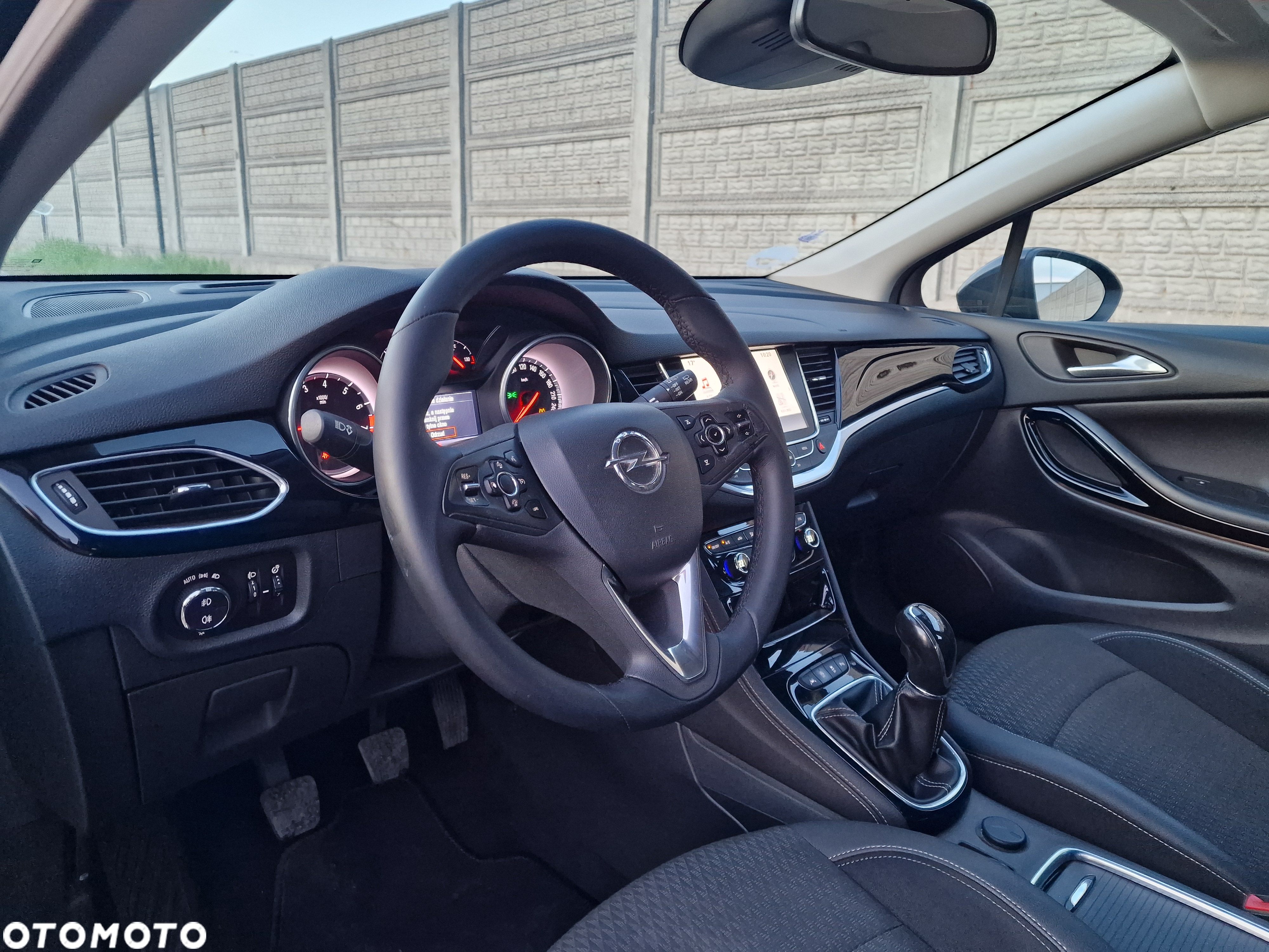 Opel Astra 1.4 Turbo Start/Stop Sports Tourer Innovation - 8