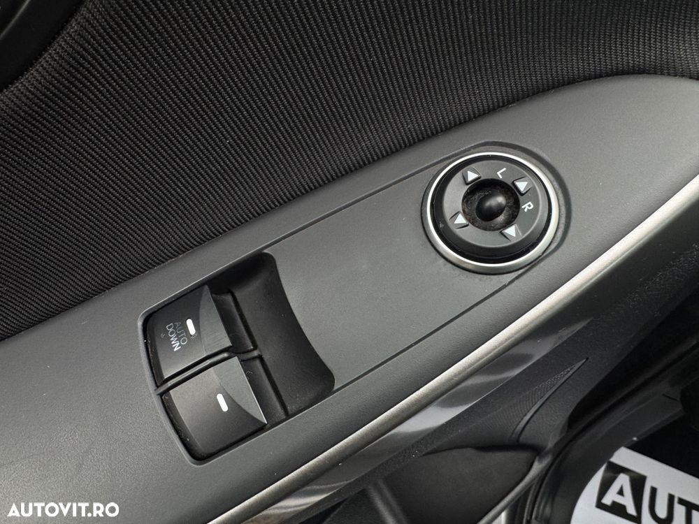 Hyundai i30 1.4 MPi Classic - 21