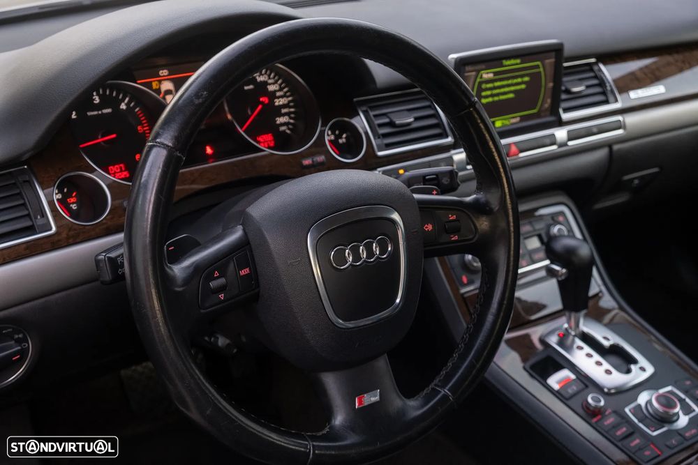 Audi A8 3.0 TDI V6 quattro - 48