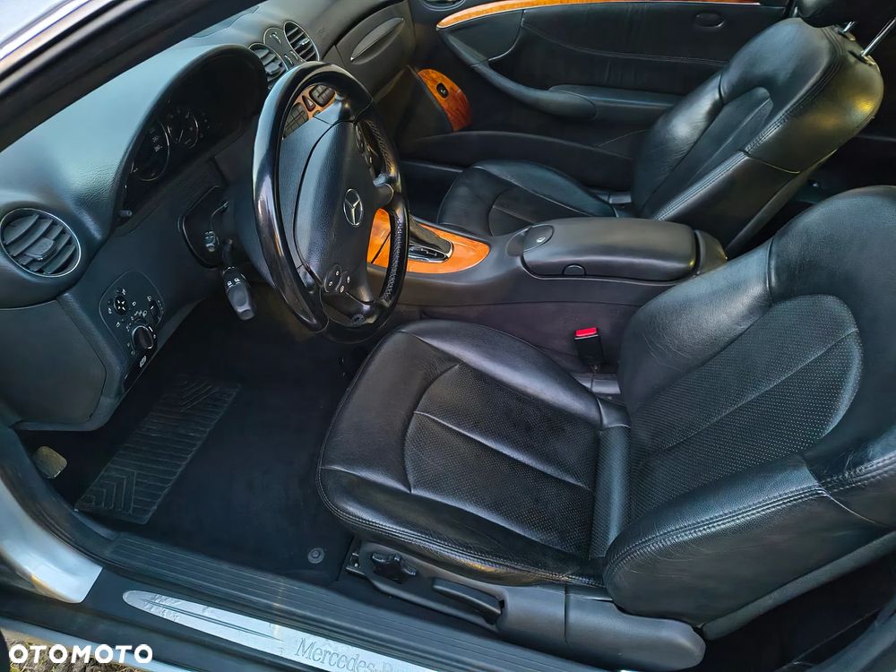Mercedes-Benz CLK - 3