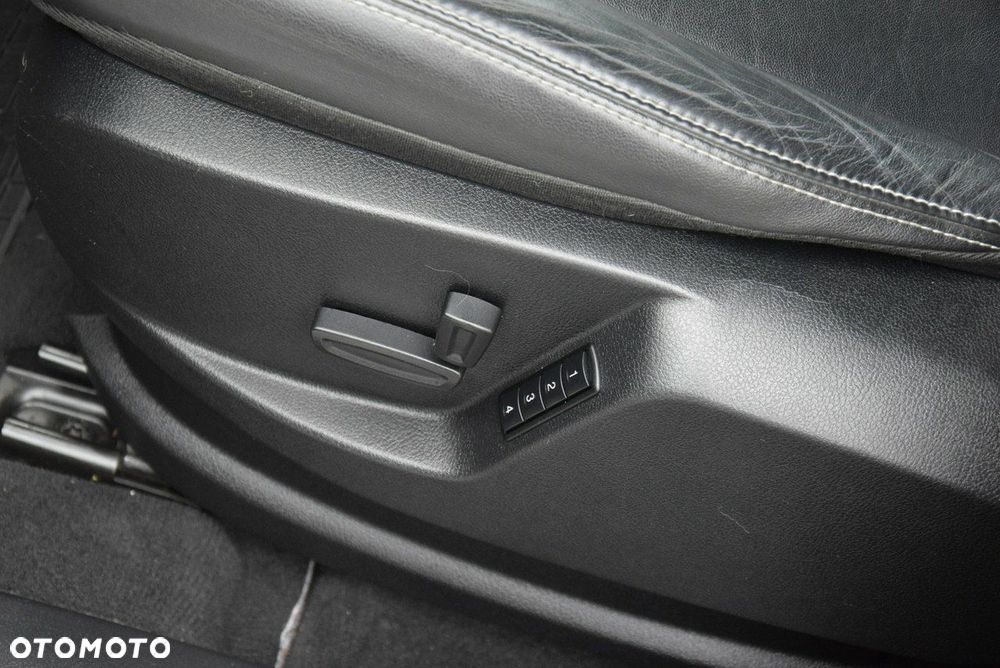 Ford S-Max 1.6 TDCi DPF Start Stopp System Titanium - 19