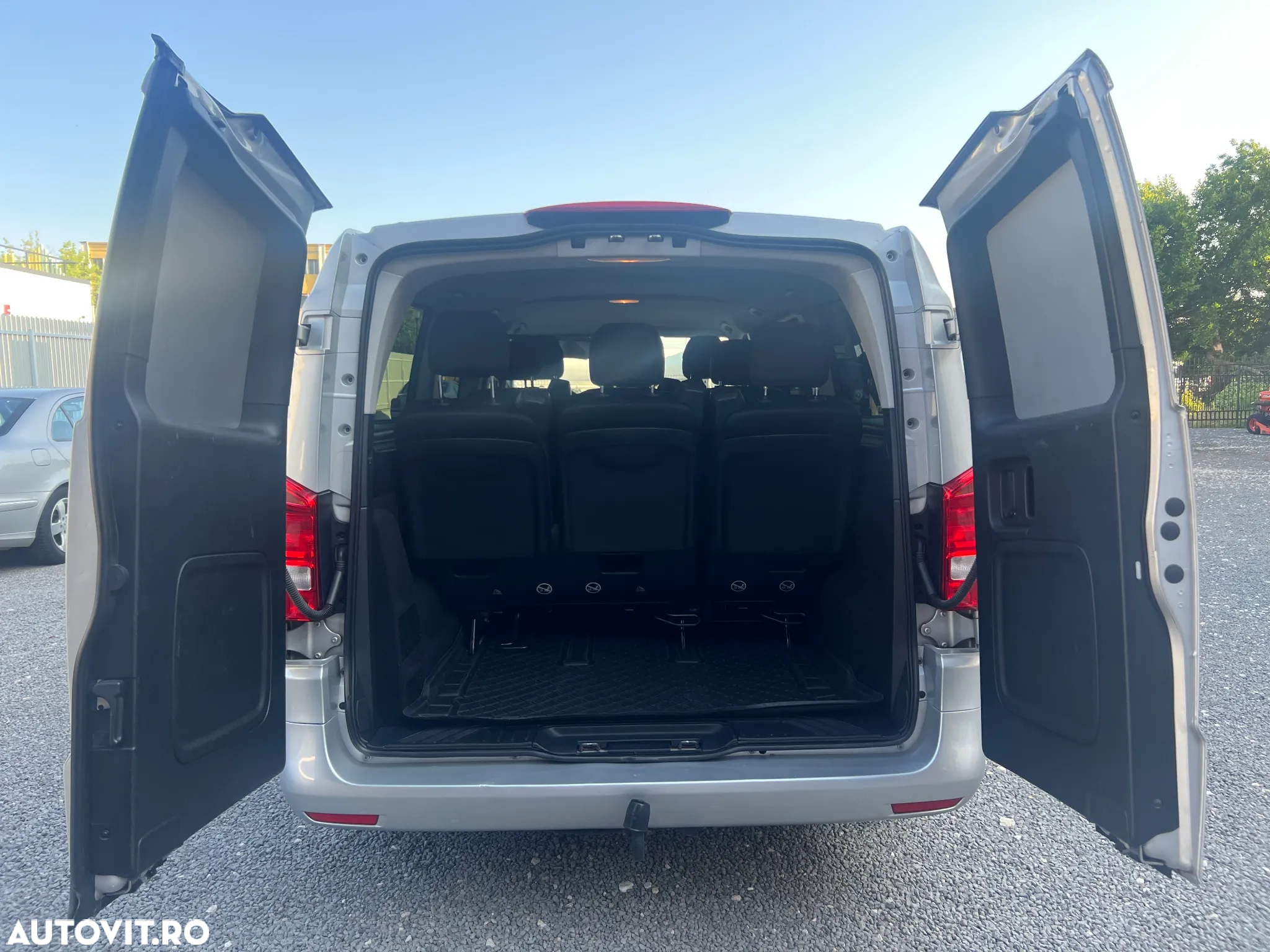 Mercedes-Benz Vito 116 CDI (BT) Tourer 4MATIC Extral. Aut. SELECT - 9