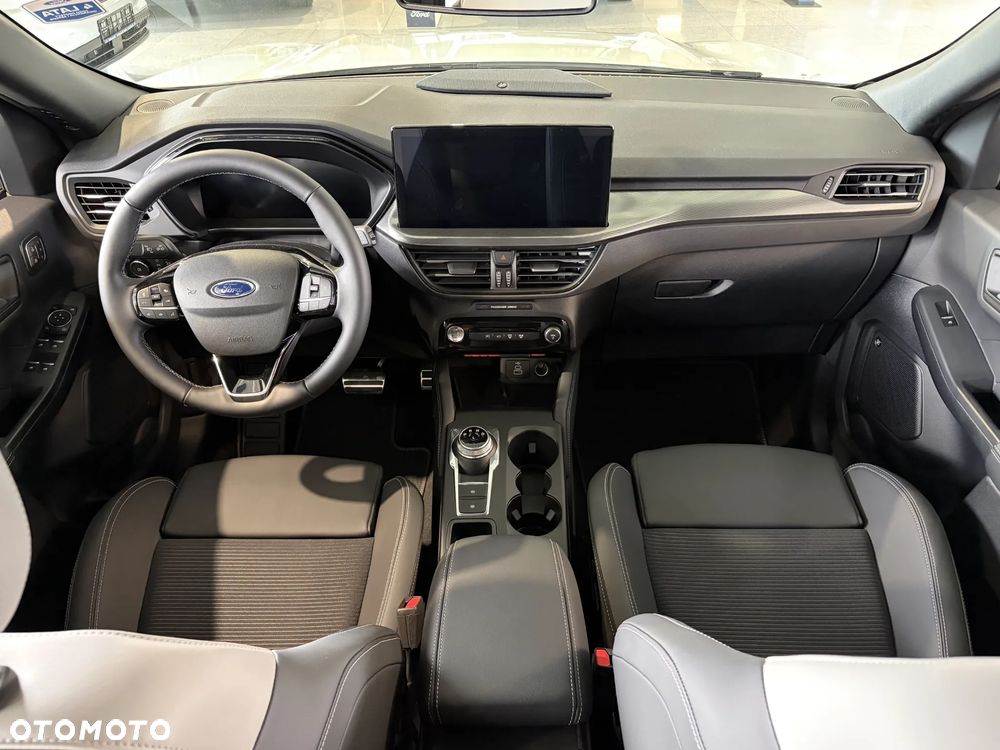 Ford Kuga 2.5 FHEV FWD Graphite Tech Edition e-CVT - 6