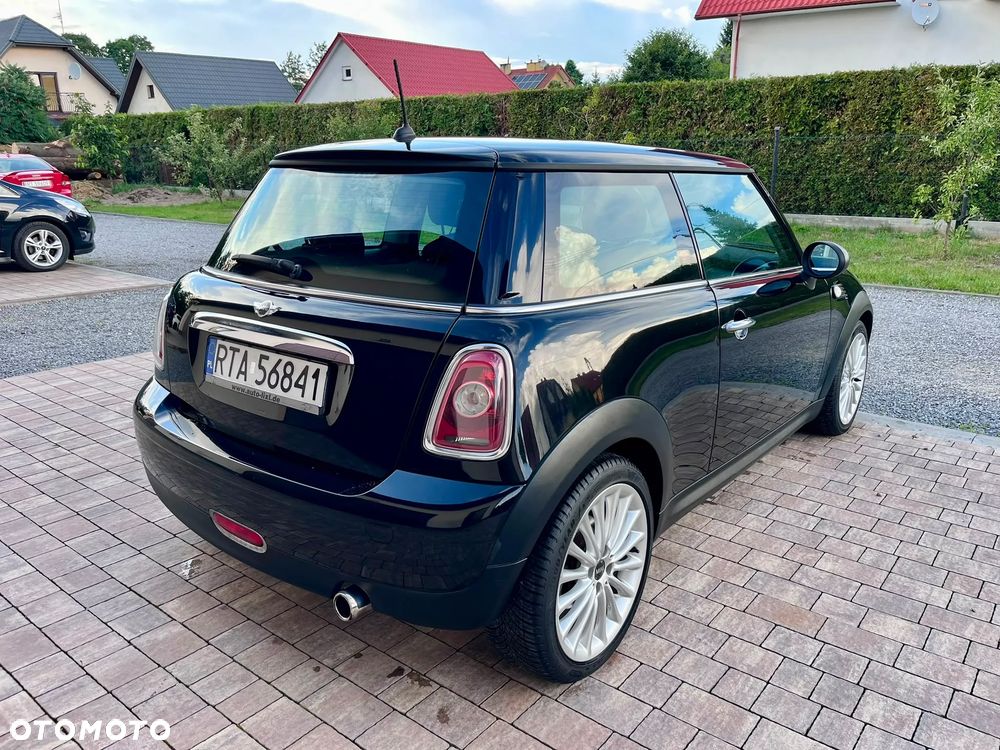 MINI ONE Standard - 5