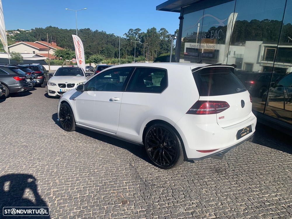 VW Golf 2.0 TSi GTi DSG Performance - 8