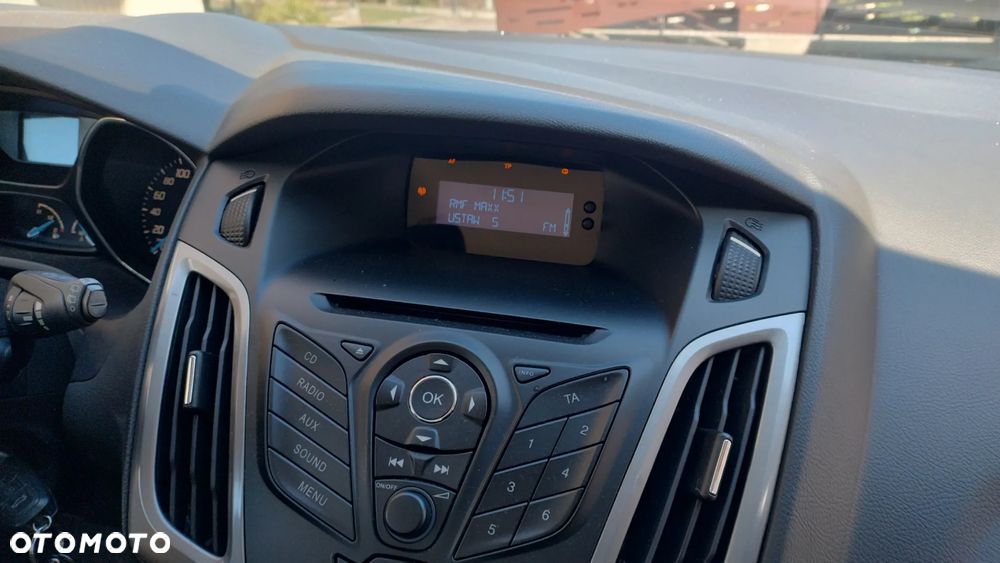 Ford Focus 1.6 Trend - 13