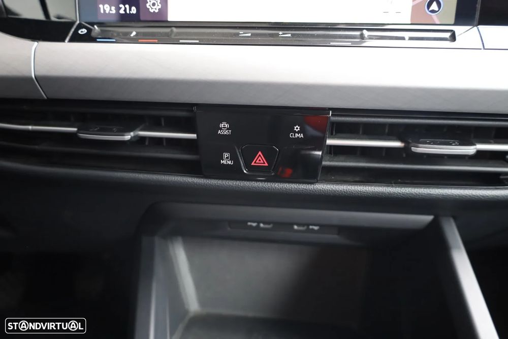 VW Golf 1.0 TSI Life - 23