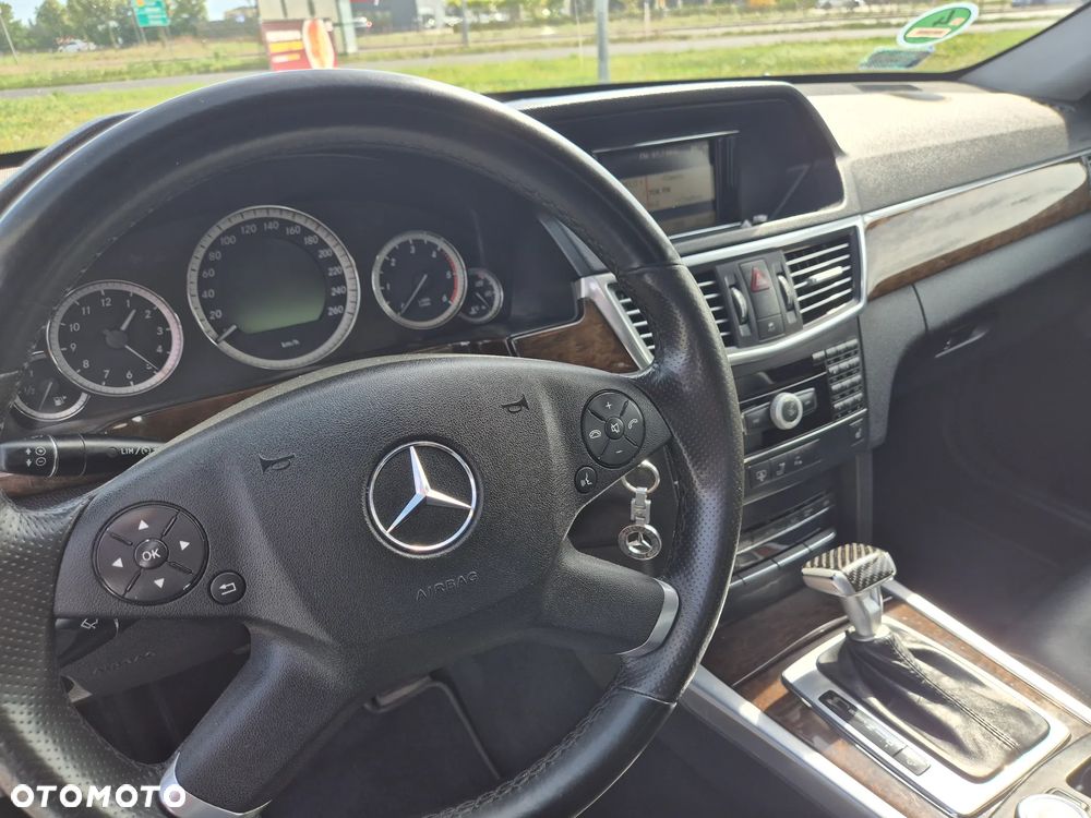 Mercedes-Benz Klasa E 220 CDI BlueEff Edition 125 - 7