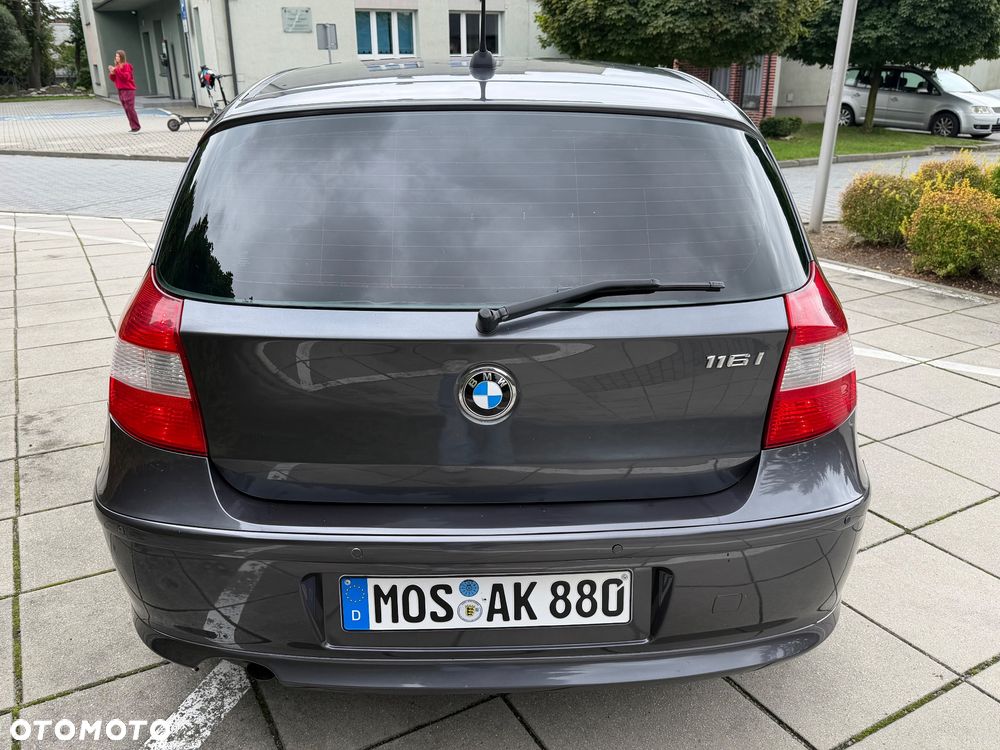BMW Seria 1 - 14