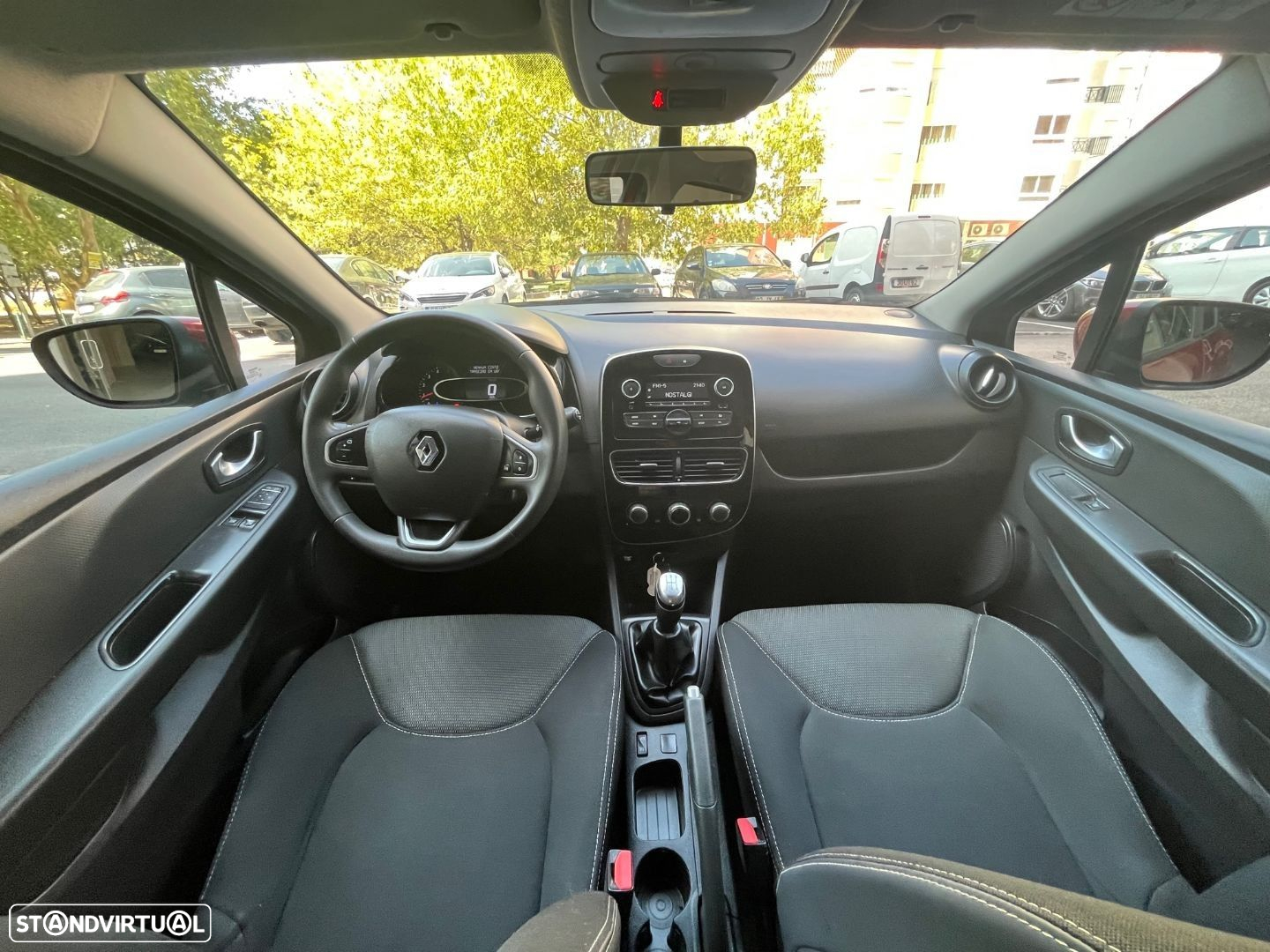 Renault Clio Sport Tourer 1.5 dCi Zen - 17