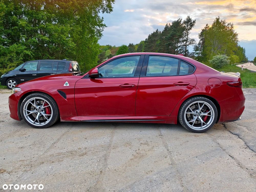 Alfa Romeo Giulia 2.9 V6 Bi-Turbo AT8 Quadrifoglio - 7
