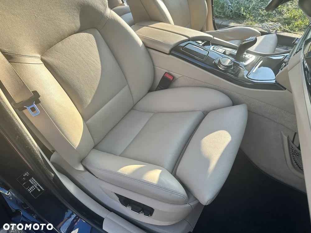 BMW Seria 5 520d - 18
