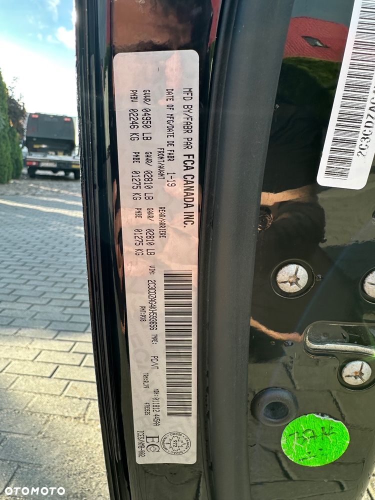 Dodge Challenger Automatik SXT Plus - 18