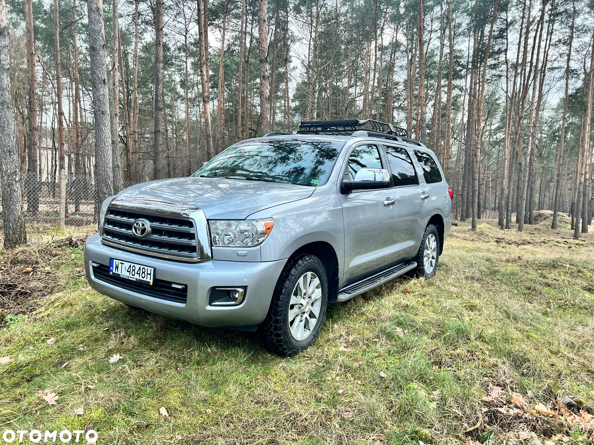 Toyota Sequoia - 2
