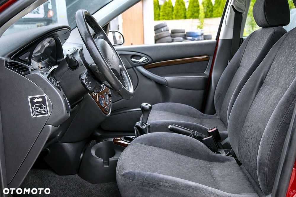 Ford Focus - 14