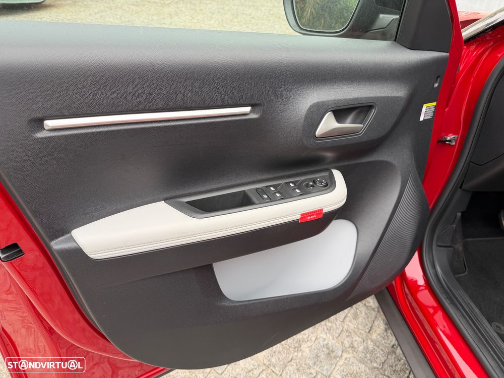 Citroën e-C3 44 kWh Autonomia Conforto Max - 11