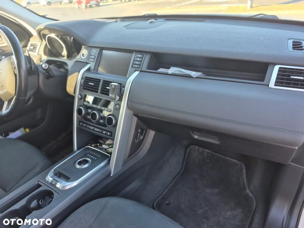 Land Rover Discovery Sport TD4 Dynamic - 16