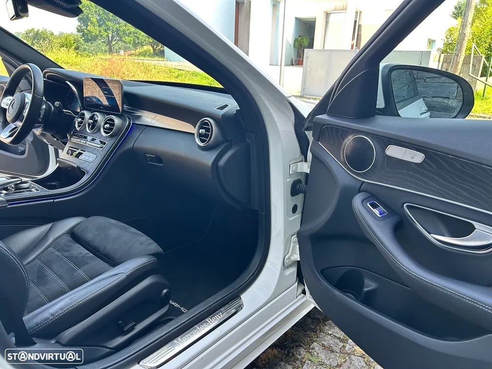 Mercedes-Benz C 300 de AMG Line - 18