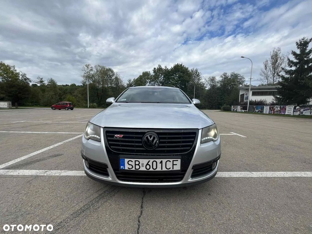 Volkswagen Passat Variant 2.0 TDI DPF Sportline DSG - 11