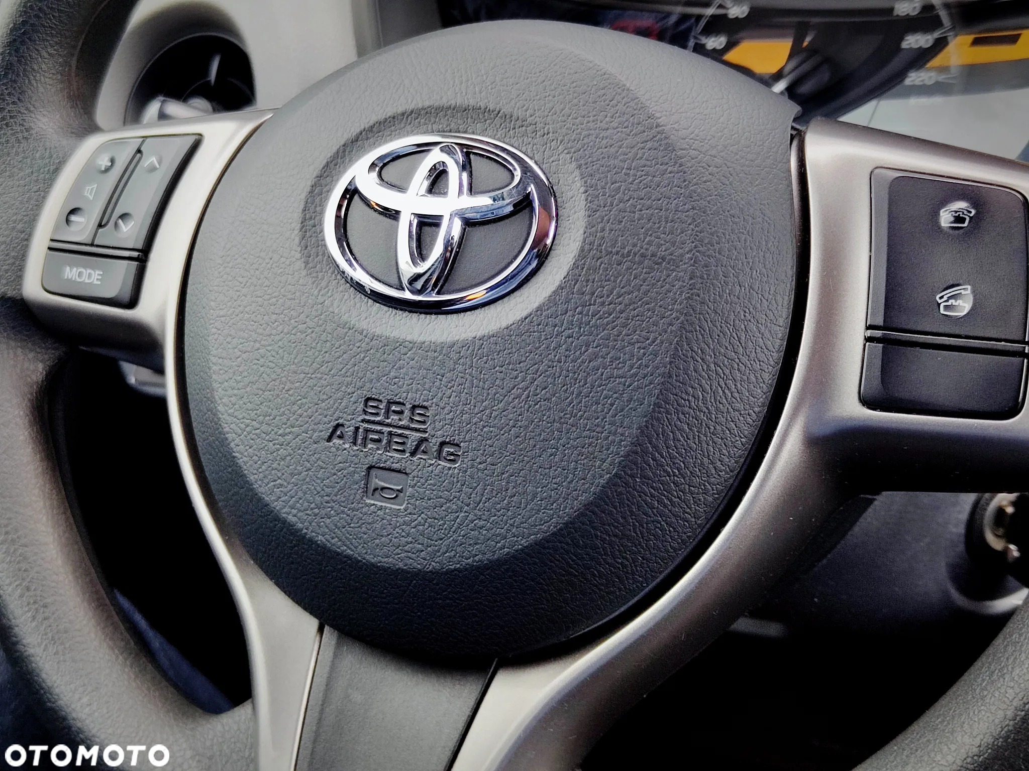 Toyota Yaris 1.5 Active - 7