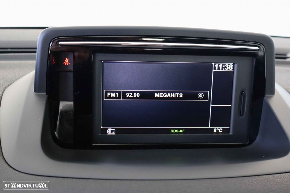 Renault Mégane Sport Tourer 1.5 dCi Comfort SS - 25