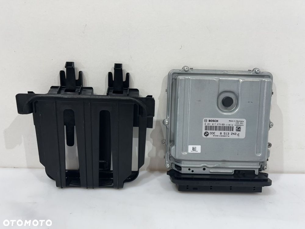 BMW F10 F11 2.0D KOMPUTER STEROWNIK 8513242 - 1