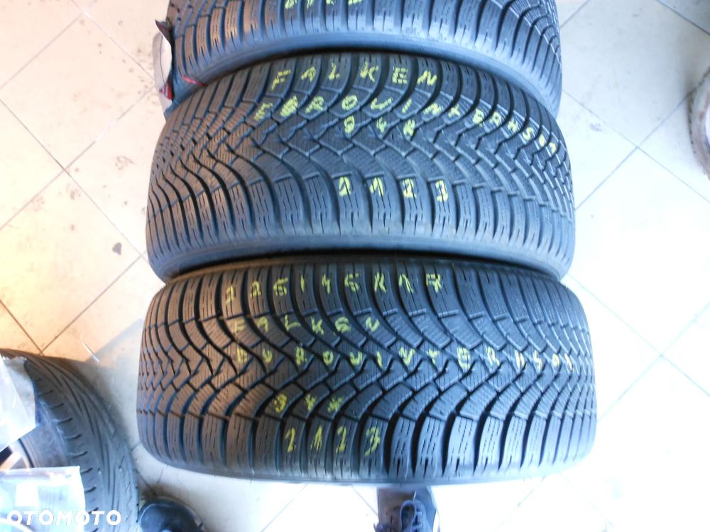 Opony 225/45r17 falken eurowinter hs01 7mm komplet  zima - 2