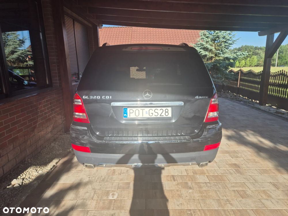Mercedes-Benz GL 350 CDI - 8