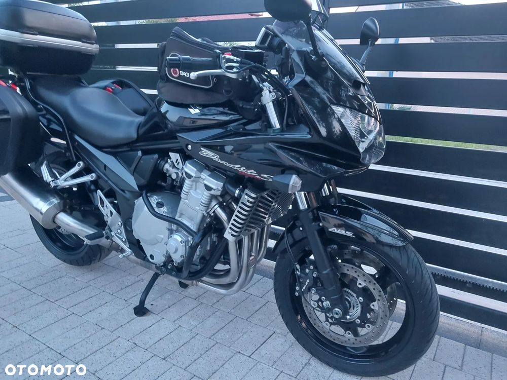 Suzuki Bandit - 3