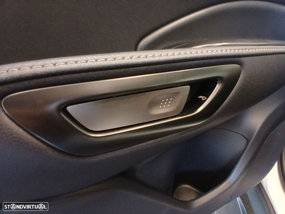 Lexus LBX Relax - 20