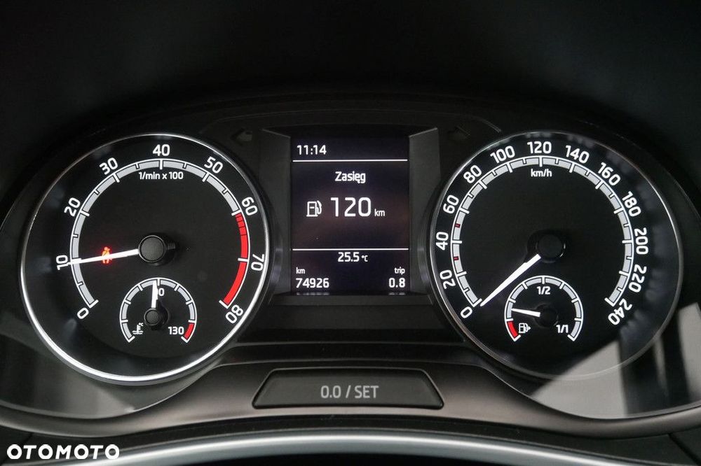 Skoda Fabia 1.0 TSI Ambition Plus - 9