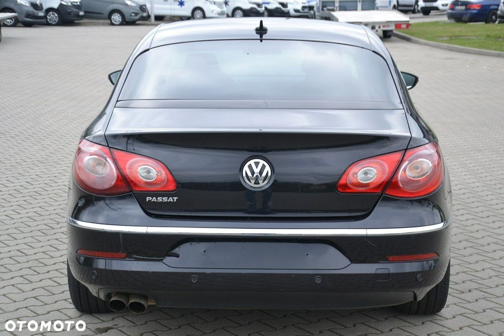 Volkswagen Passat CC - 6