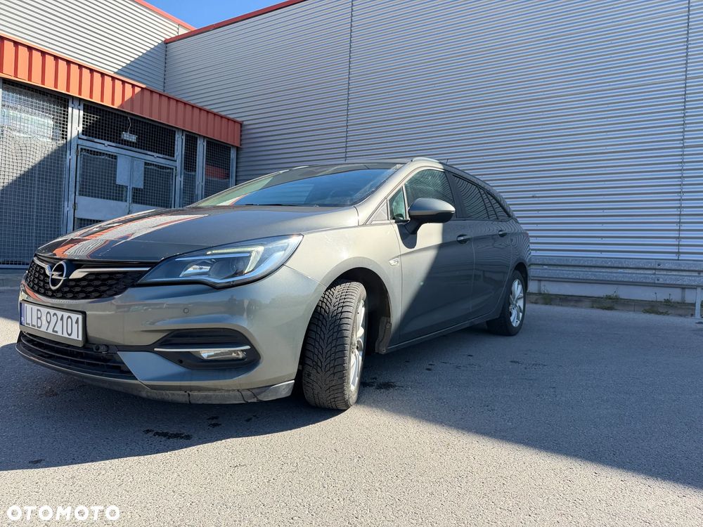 Opel Astra 1.2 T Elegance S&S - 10