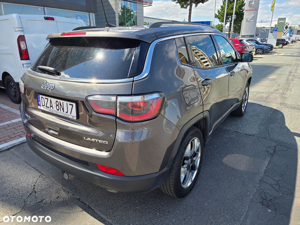 Jeep Compass 1.4 TMair Limited 4WD S&S - 9