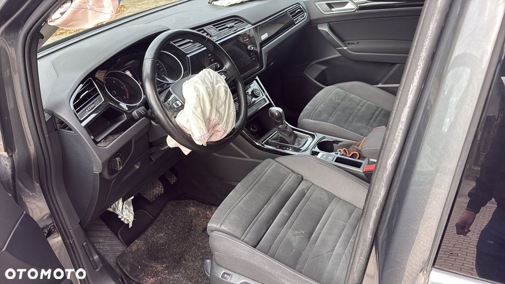 Volkswagen Touran 2.0 TDI BMT Highline DSG - 21