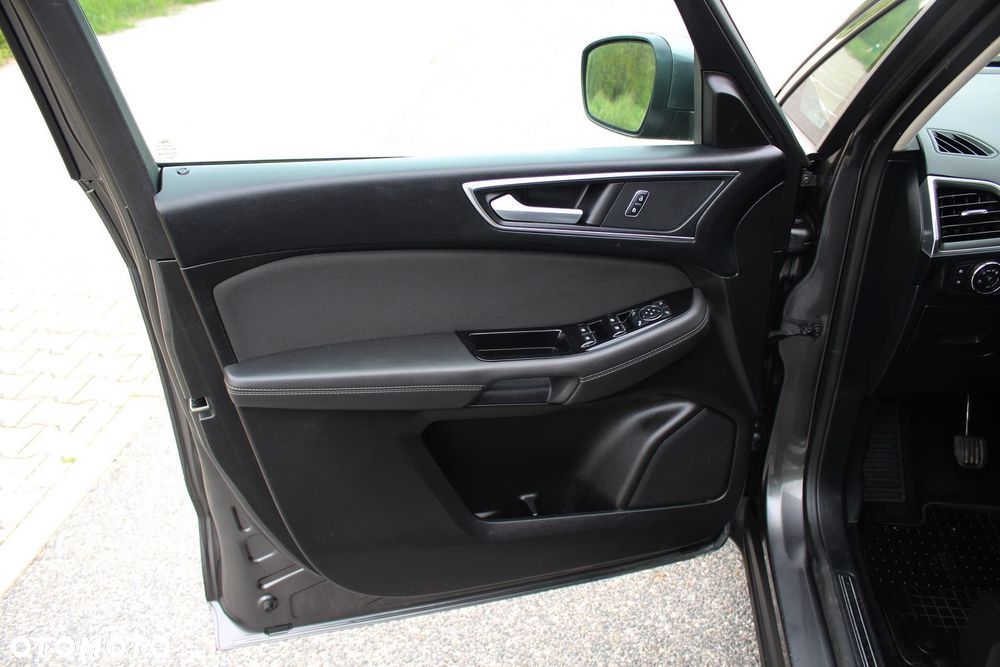 Ford S-Max 2.0 TDCi Titanium - 21