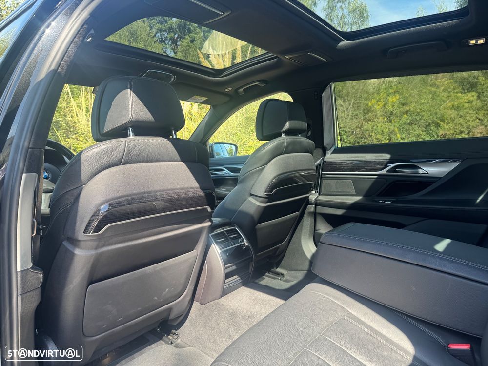 BMW 745 Le xDrive iPerformance Pack M Auto - 37