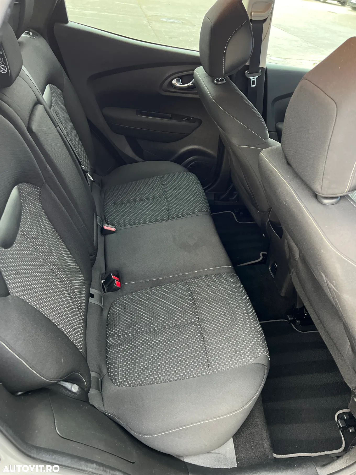 Renault Kadjar - 11
