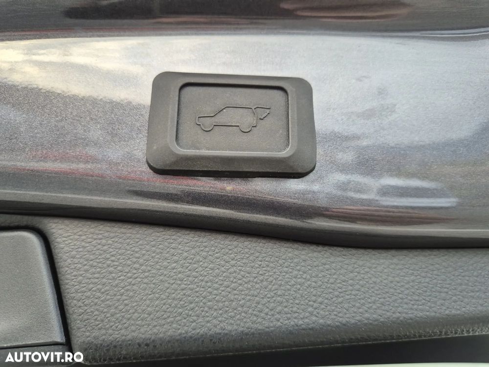 Toyota RAV4 2.5 Hybrid VVT-iE 4x2 Dynamic - 26