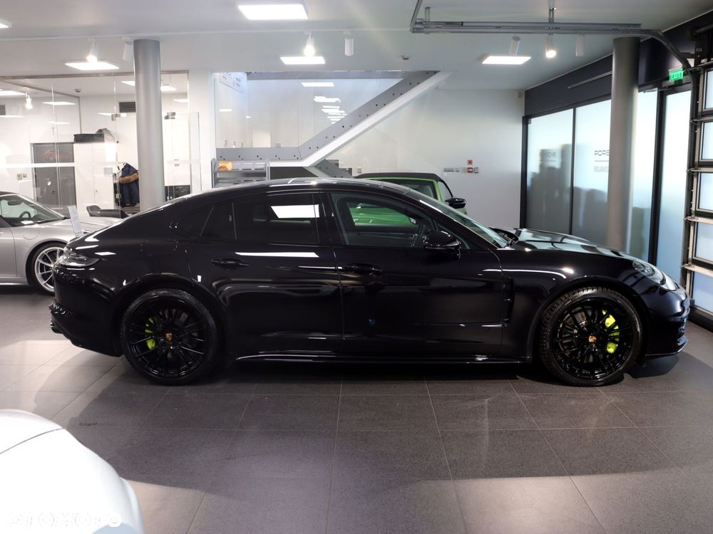 Porsche Panamera - 6