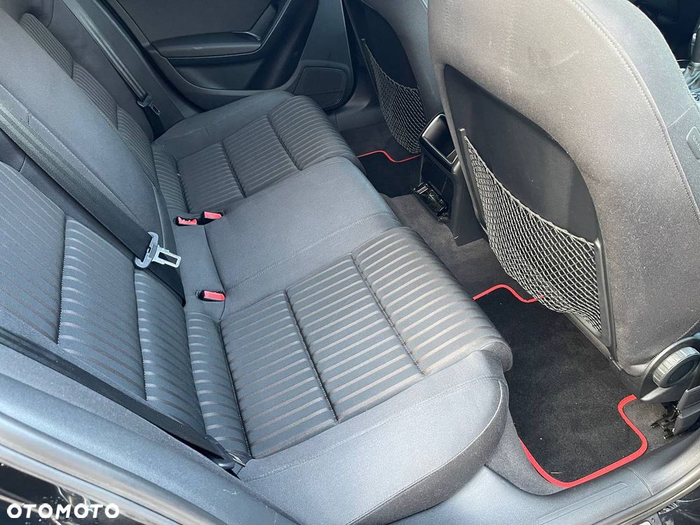 Audi A4 Avant 2.0 TFSI multitronic Attraction - 16