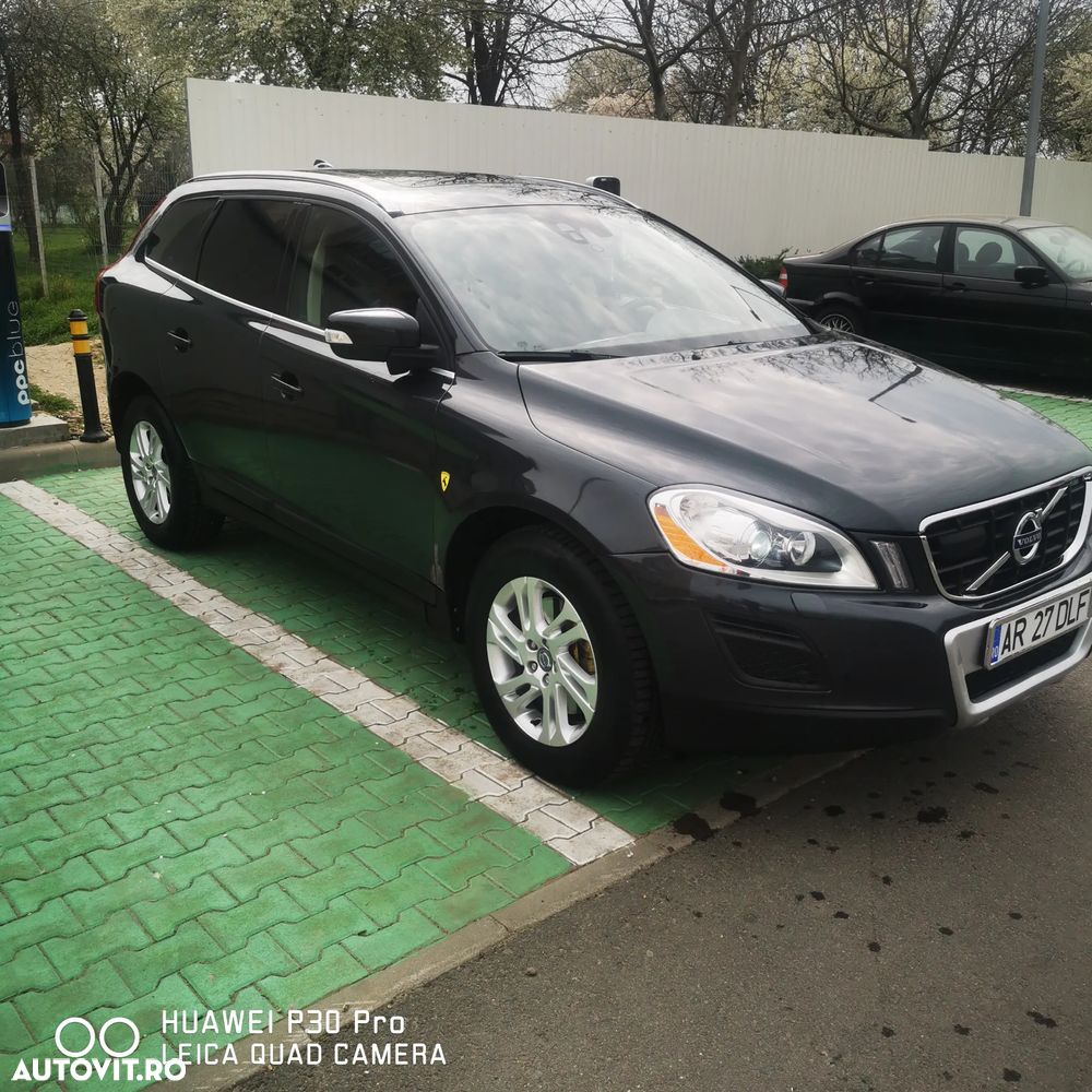 Volvo XC 60 D5 AWD Rdesign - 4