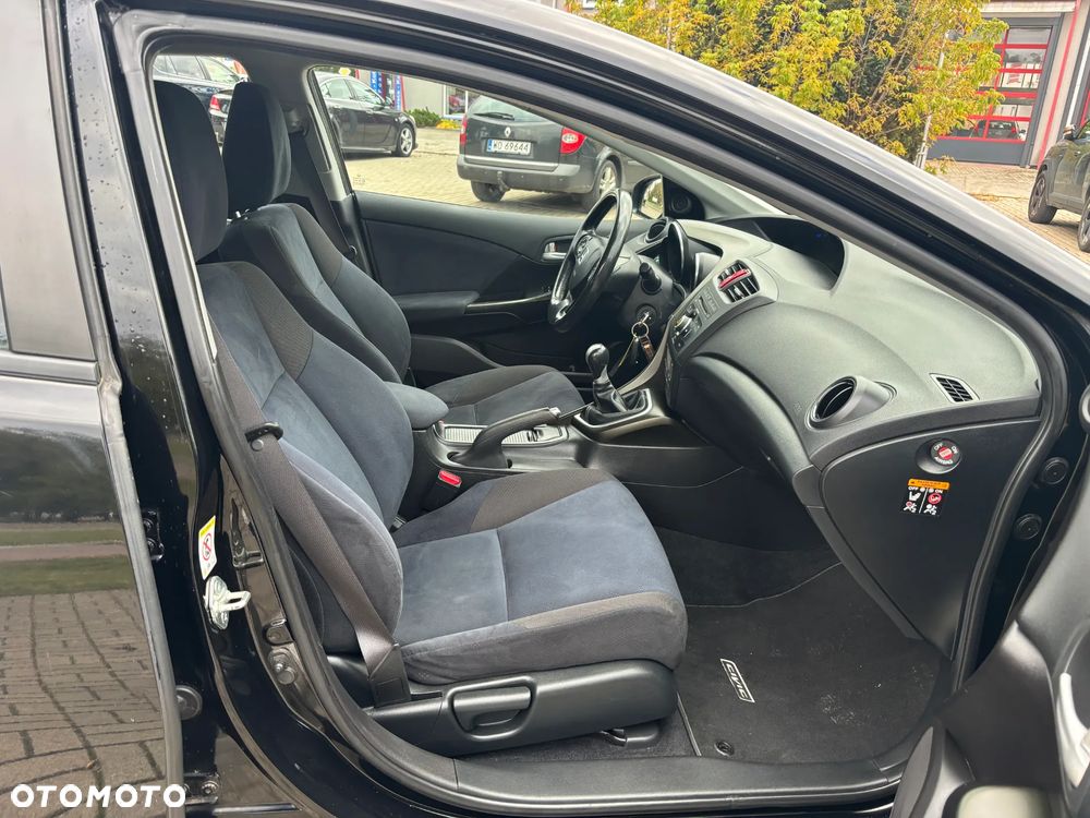 Honda Civic - 30
