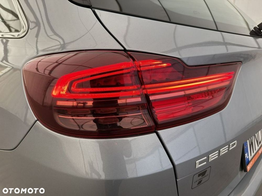 Kia Ceed - 18