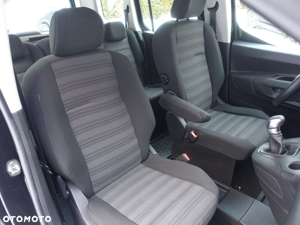 Opel Combo 1.5 D Start/Stop Selection - 14