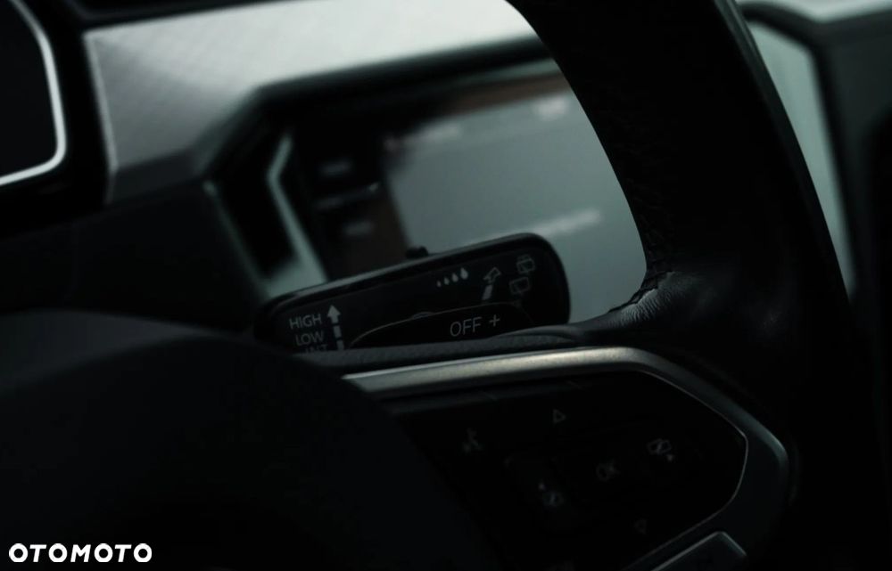 Volkswagen Passat Variant 2.0 TDI Business DSG - 29