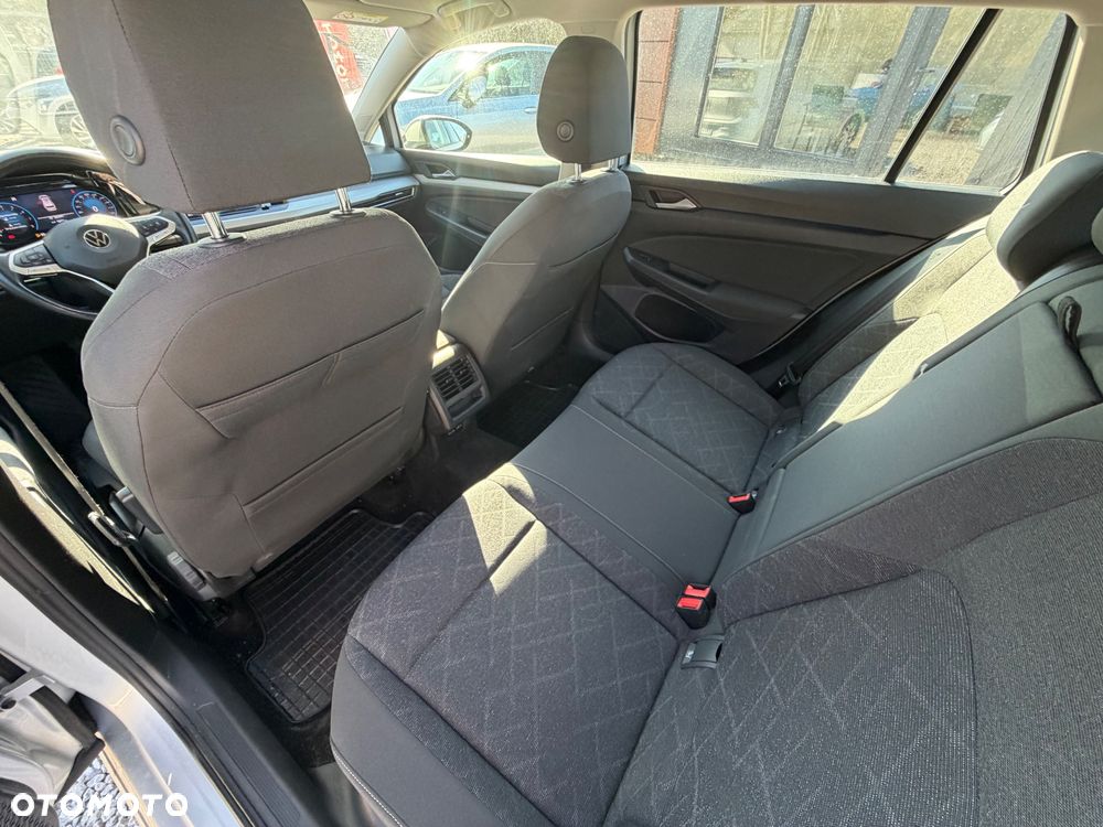 Volkswagen Golf 1.5 TSI BMT Comfortline - 29