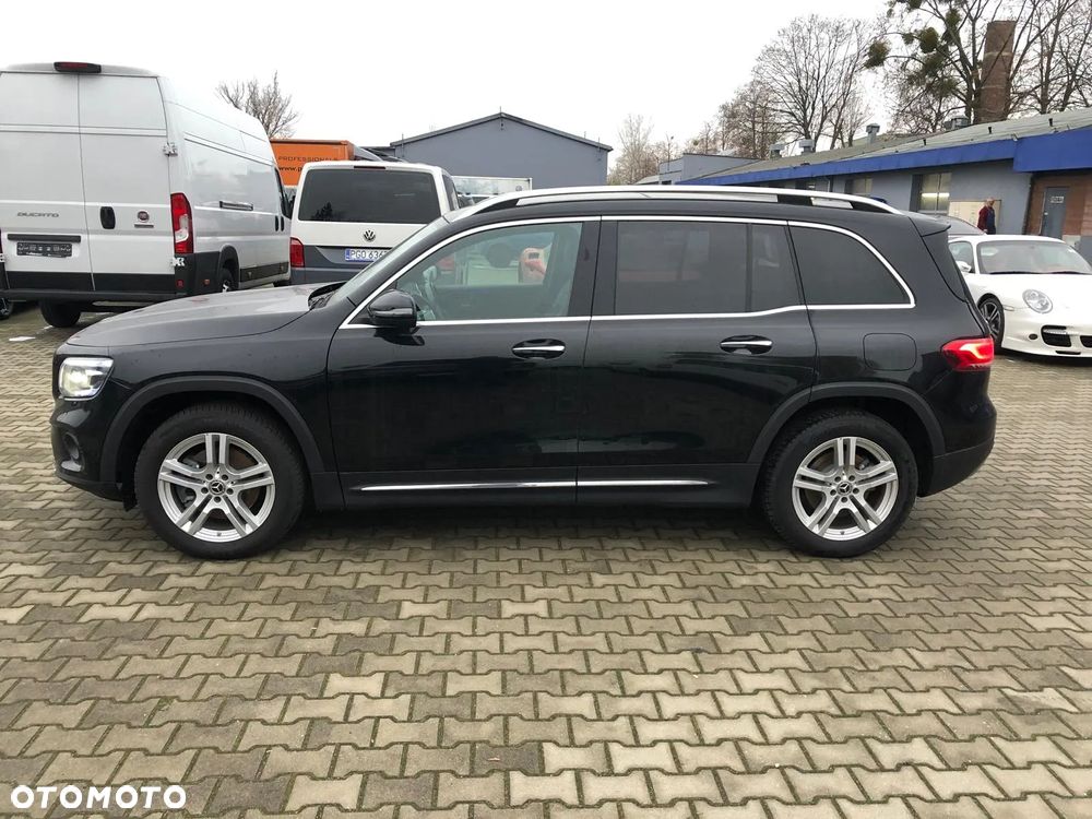 Mercedes-Benz GLB - 8